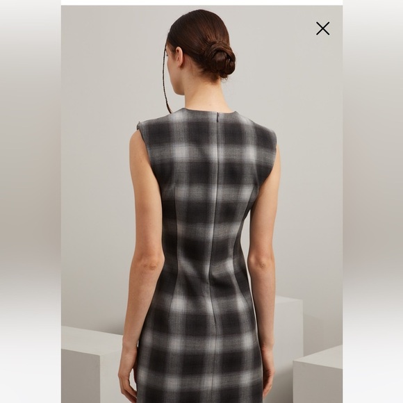 SPORTMAX MaxMara Checked Sleeveless Crewneck Mini Dress. Sz: M US4/6 165/88A NWT - Picture 4 of 16